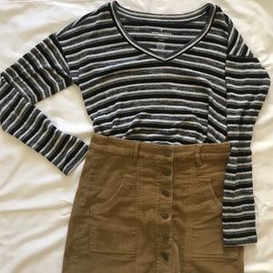 striped American Eagle shirt